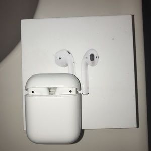 Apple AirPods